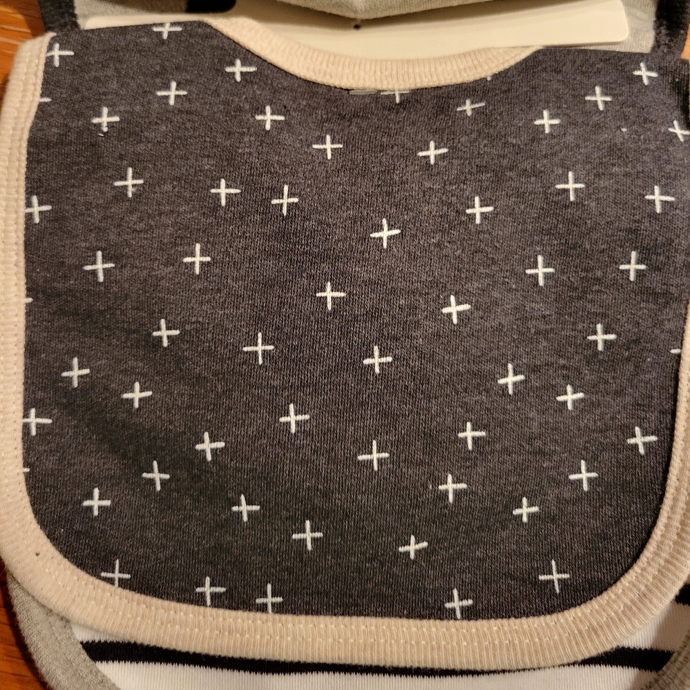 Cloud Island infant/baby bibs - Picture 5 of 11